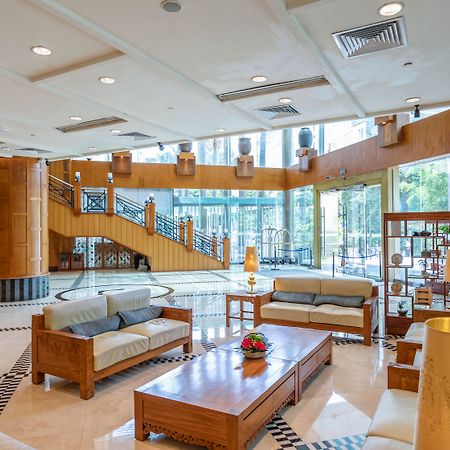 Seaview Gleetour Hotel Шънджън Екстериор снимка